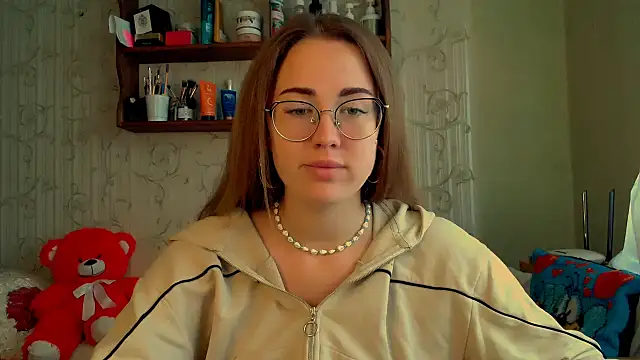 Snapshot of luxie_milady chatting on October 2025 11:30:01 AM luxie milady online show from October 2025 11:30:01 AM