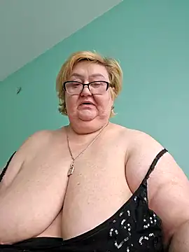 Snapshot of Awn290668 chatting on March 2025 06:24:02 AM Awn290668 online show from March 2025 06:24:02 AM