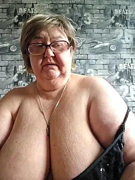 Snapshot of Awn290668 chatting on March 2025 05:52:02 AM Awn290668 online show from March 2025 05:52:02 AM