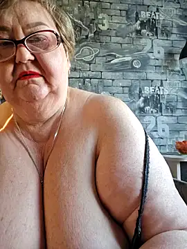 Snapshot of Awn290668 chatting on March 2025 05:35:01 AM Awn290668 online show from March 2025 05:35:01 AM