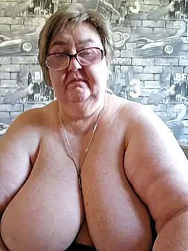 Snapshot of Awn290668 chatting on March 2025 06:27:01 AM Awn290668 online show from March 2025 06:27:01 AM