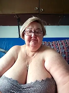 Snapshot of Awn290668 chatting on September 2025 06:12:02 AM Awn290668 online show from September 2025 06:12:02 AM