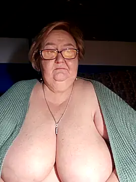 Snapshot of Awn290668 chatting on September 2025 05:35:02 PM Awn290668 online show from September 2025 05:35:02 PM