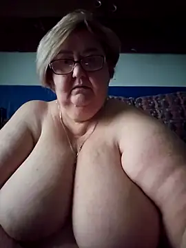 Snapshot of Awn290668 chatting on September 2025 05:10:02 AM Awn290668 online show from September 2025 05:10:02 AM