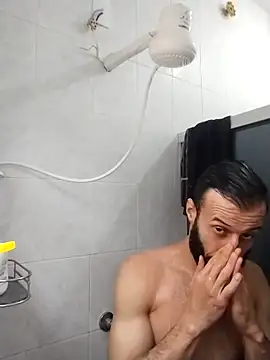 LopeseLua online show from October 2025 06:18:02 PM