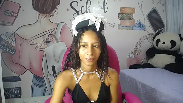 EMMA SWEETT1 online show from September 2025 06:24:01 PM