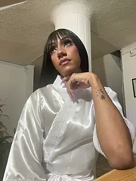 Snapshot of VictoriaRoss1 chatting on February 2025 12:04:01 AM VictoriaRoss1 online show from February 2025 12:04:01 AM