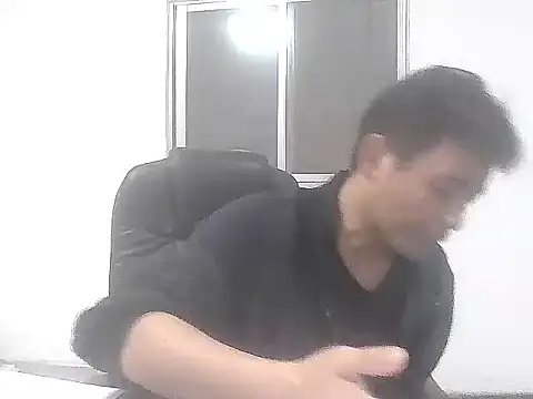 Snapshot of kisstoyousoon2024 chatting on November 2025 06:41:01 PM kisstoyousoon2024 online show from November 2025 06:41:01 PM