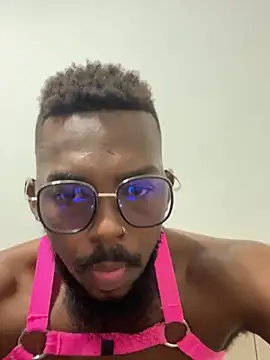 Snapshot of Destrozador415 chatting on February 2025 08:06:02 PM Destrozador415 online show from February 2025 08:06:02 PM