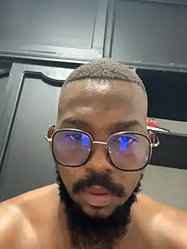 Snapshot of Destrozador415 chatting on February 2025 03:04:02 AM Destrozador415 online show from February 2025 03:04:02 AM