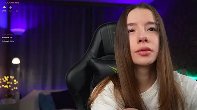 Snapshot of Amely_Young chatting on March 2025 04:16:02 AM Amely Young online show from March 2025 04:16:02 AM