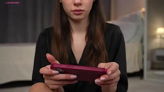 Snapshot of Amely_Young chatting on December 2025 02:05:02 AM Amely Young online show from December 2025 02:05:02 AM