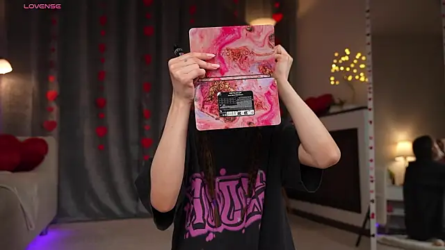 Snapshot of Amely_Young chatting on February 2026 02:08:02 AM Amely Young online show from February 2026 02:08:02 AM