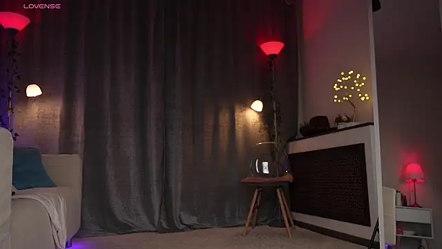 Snapshot of Amely_Young chatting on February 2026 03:07:01 AM Amely Young online show from February 2026 03:07:01 AM