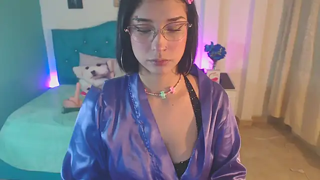 Snapshot of Cinthya-Gomez6 chatting on March 2025 11:19:01 AM Cinthya-Gomez6 online show from March 2025 11:19:01 AM