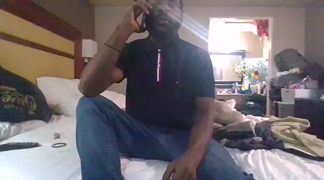 Snapshot of Mrbbc803 chatting on February 2025 06:59:01 PM Mrbbc803 online show from February 2025 06:59:01 PM