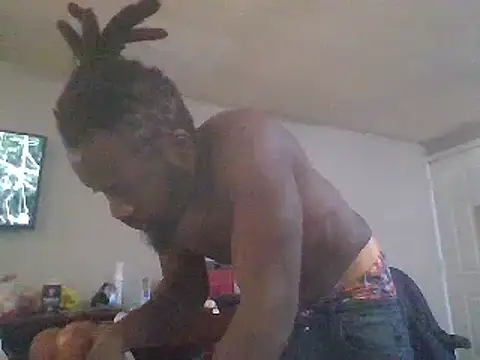 Snapshot of Mrbbc803 chatting on March 2025 10:48:02 PM Mrbbc803 online show from March 2025 10:48:02 PM