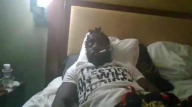 Snapshot of Mrbbc803 chatting on March 2025 01:55:02 AM Mrbbc803 online show from March 2025 01:55:02 AM