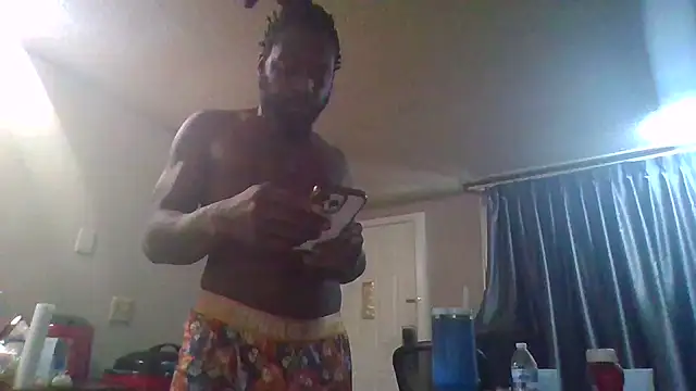 Snapshot of Mrbbc803 chatting on March 2025 06:50:01 PM Mrbbc803 online show from March 2025 06:50:01 PM