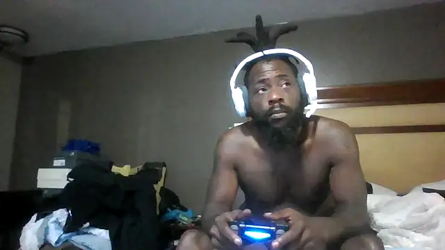 Snapshot of Mrbbc803 chatting on September 2025 05:33:01 AM Mrbbc803 online show from September 2025 05:33:01 AM