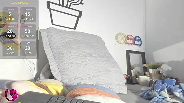 Alessia28  online show from November 2025 02:48:02 AM