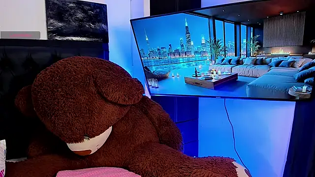 Maryonthemoon online show from November 2025 03:06:02 AM