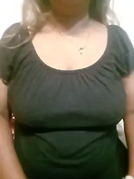 Snapshot of Shaali_Ang chatting on July 2026 06:56:01 PM Shaali Ang online show from July 2026 06:56:01 PM