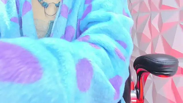 meribeth303av online show from November 2025 06:54:01 PM