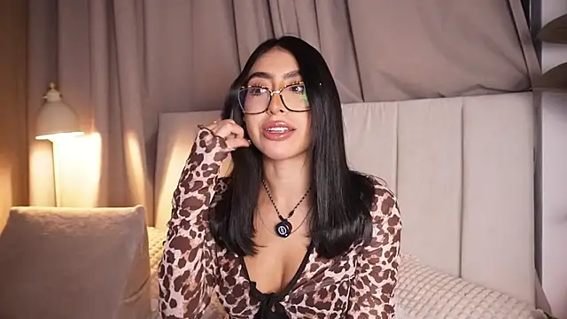 Sara albrecht online show from March 2026 01:34:01 AM