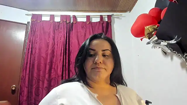 tetasgrandes karol online show from December 2024 07:14:01 PM