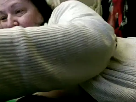 WHITEDAROSE online show from December 2024 10:30:01 PM