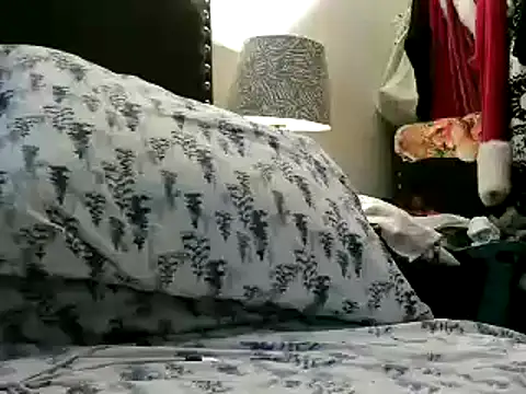 WHITEDAROSE online show from March 2025 05:20:01 PM