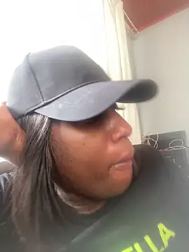 Moorella1 online show from April 2026 12:45:02 PM