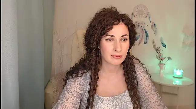 MaryMalory11 online show from December 2024 03:55:01 PM