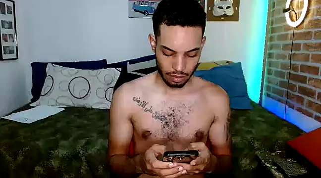 Snapshot of colinbrown chatting on March 2025 09:55:02 AM colinbrown online show from March 2025 09:55:02 AM