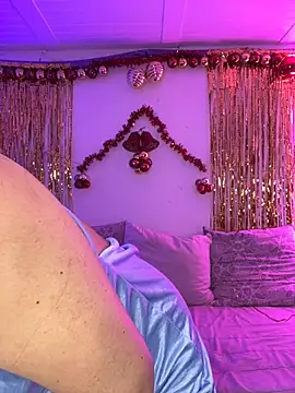 ThaliaRivera  online show from December 2024 09:41:02 PM