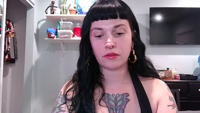 Snapshot of Marcelinegoddess chatting on January 2025 04:07:01 AM Marcelinegoddess online show from January 2025 04:07:01 AM
