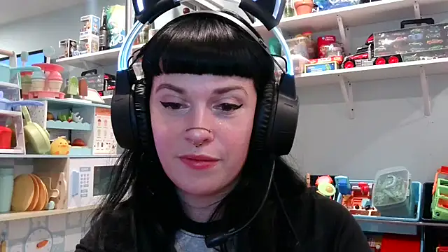 Snapshot of Marcelinegoddess chatting on February 2025 02:44:02 AM Marcelinegoddess online show from February 2025 02:44:02 AM