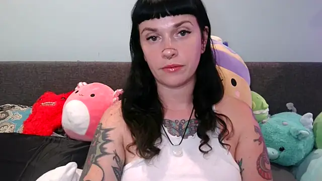 Snapshot of Marcelinegoddess chatting on September 2025 03:17:02 AM Marcelinegoddess online show from September 2025 03:17:02 AM