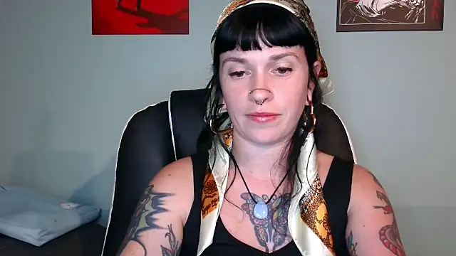 Snapshot of Marcelinegoddess chatting on October 2025 02:34:01 AM Marcelinegoddess online show from October 2025 02:34:01 AM
