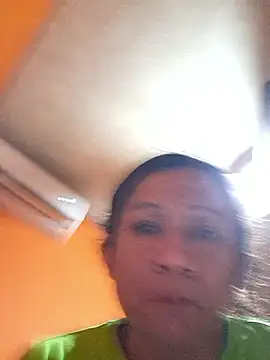 miicheele32 online show from October 2025 08:26:01 AM