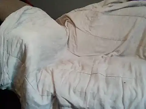 Snapshot of SmallGoodNutts chatting on February 2025 10:58:02 AM SmallGoodNutts online show from February 2025 10:58:02 AM