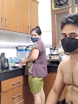 IND COUPLE1 online show from February 2025 02:00:02 PM