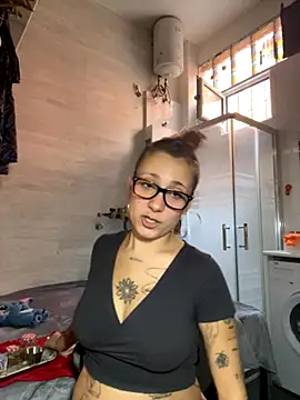 Snapshot of Hawitxui chatting on September 2025 09:55:02 AM Hawitxui online show from September 2025 09:55:02 AM