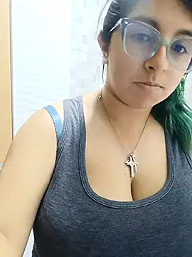  Angelinaandrade  online show from September 2025 01:18:01 AM