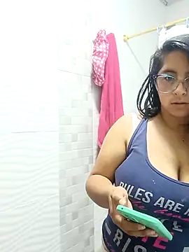  Angelinaandrade  online show from November 2025 12:33:01 AM