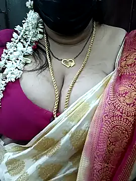 Snapshot of ashikaa_r chatting on December 2024 06:16:02 PM ashikaa r online show from December 2024 06:16:02 PM