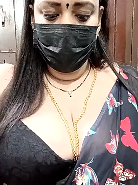 Snapshot of ashikaa_r chatting on January 2025 04:19:01 PM ashikaa r online show from January 2025 04:19:01 PM