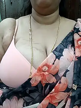 ashikaa r online show from February 2026 06:11:01 PM