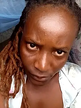 pretty prickle online show from January 2026 06:11:01 PM